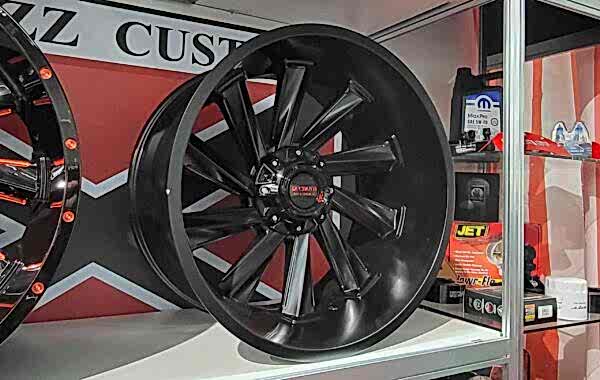 OF10 12×22 schwarz matt 1