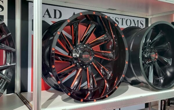 OF10 12×22 schwarz rot 1