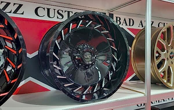 OF15 12×22 schwarz silber 1