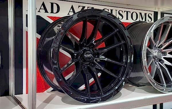 LC-OF24 11.5×22 schwarz glanz 1