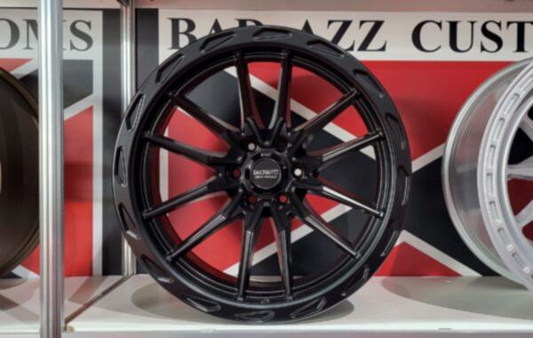 LC-OF24 11.5×22 schwarz matt 2